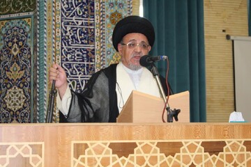 تاکید امام جمعه بناب بر تقویت مرجعیت رسانه‌های داخلی و برگزاری باشکوه تجمعات محرم