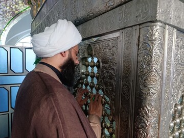 تصاویر/حضور امام جمعه شهرستان در امامزاده سیداکبر (ع)