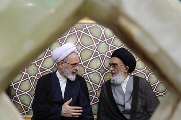 تصاویر/  مراسم بزرگداشت مرحوم آیت‌الله  العظمی اسحاق فیاض  از سوی  رهبر انقلاب اسلامی در قم