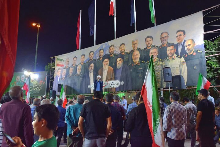 تصاویر/ یکصدو سومین شب اجتماع شبانگاهی مردم آران وبیدگل در میدان سردارسلیمانی