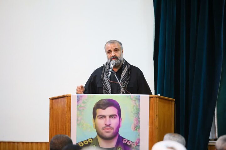 تصاویر/ حضور حجت الاسلام و المسلمین محمدی لائینی در اولین سالگرد شهادت پاسدار شهید سید مهدی موسوی در روستای سنام