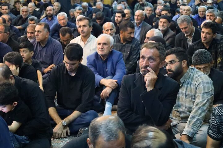 تصاویر/ حضور حجت الاسلام و المسلمین محمدی لائینی در اولین سالگرد شهادت پاسدار شهید سید مهدی موسوی در روستای سنام