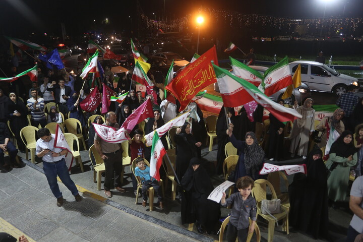 تصاویر / صد و سومین شب حماسه حضور مردم  اصفهان در خیابان‌ها و میدان‌های شهر