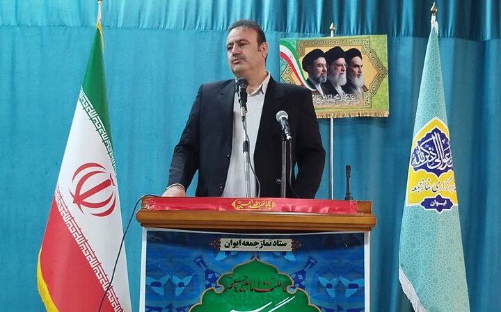 تصاویر/ اقامه نماز جمعه در شهرستان ایوان