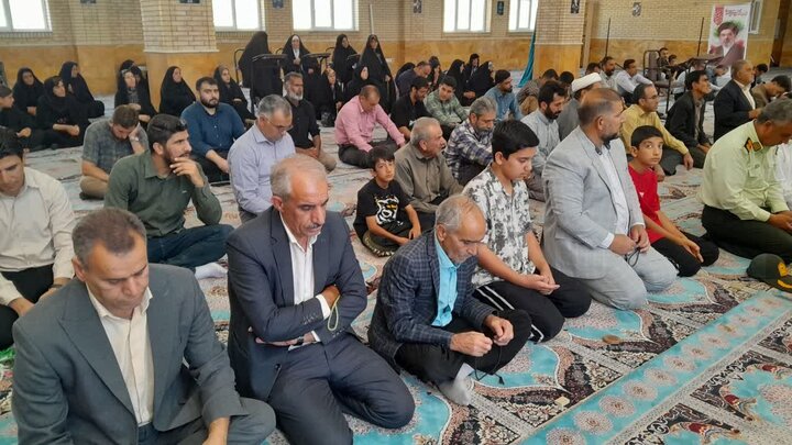تصاویر/مراسم آئین وحدت بخش نمازجمعه در شهرستان چوار