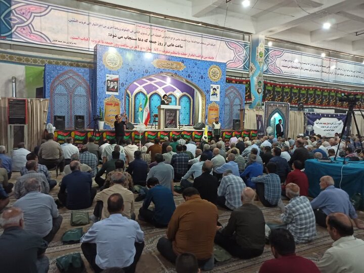 تصاویر/ نمازعبادی سیاسی جمعه کاشان