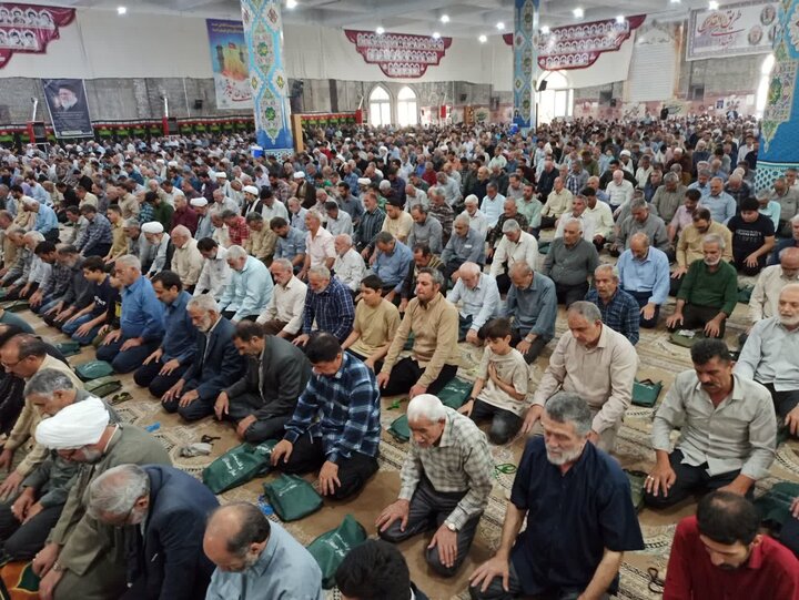 تصاویر/ نمازعبادی سیاسی جمعه کاشان