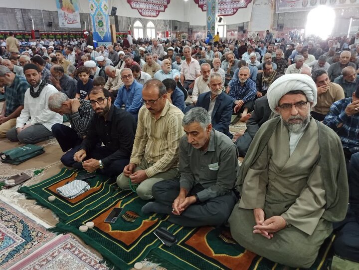 تصاویر/ نمازعبادی سیاسی جمعه کاشان