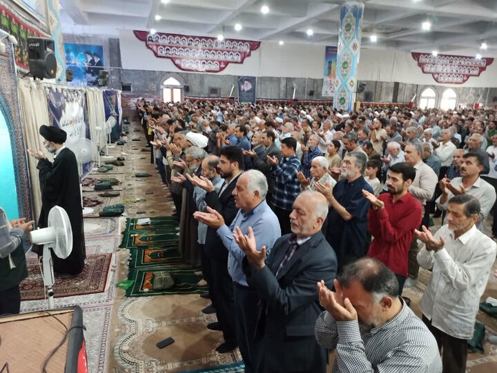 تصاویر/ نمازعبادی سیاسی جمعه کاشان