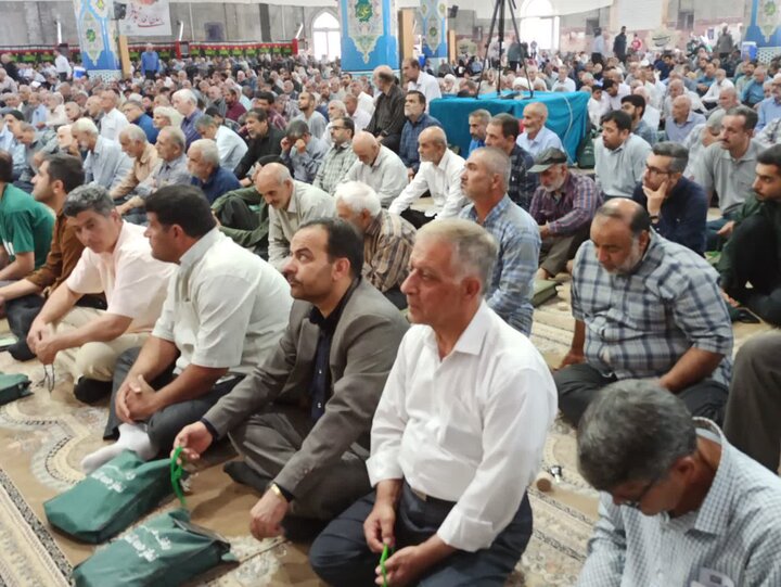 تصاویر/ نمازعبادی سیاسی جمعه کاشان