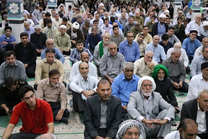 تصاویر/ اقامه نماز جمعه در شهرستان دهلران