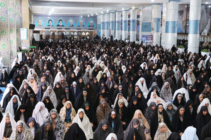 تصاویر/ اقامه نماز جمعه کرمان