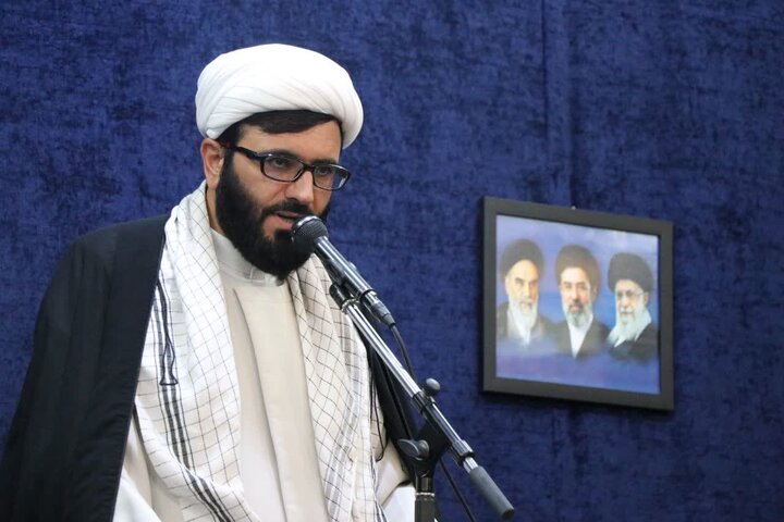تصاویر/ اقامه نماز جمعه در قرچک