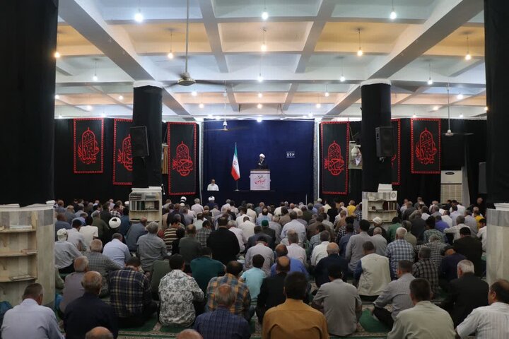 تصاویر/ اقامه نماز جمعه در قرچک