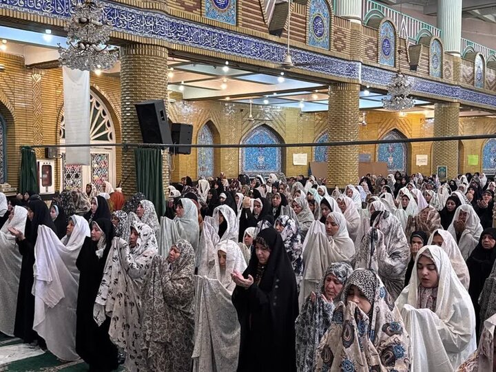 تصاویر/ اقامه نماز جمعه در قرچک