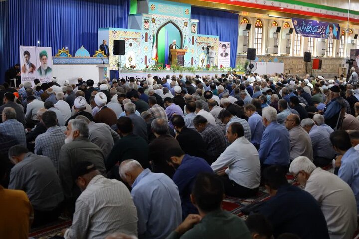تصاویر/ نماز عبادی سیاسی جمعه در شهرستان ساری