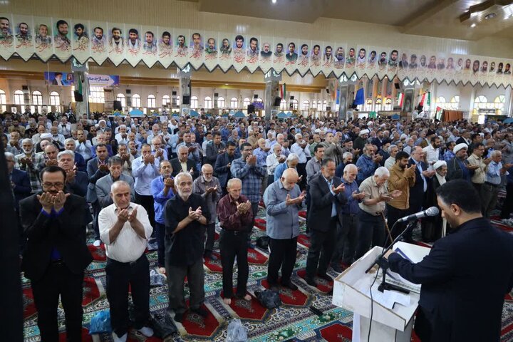 تصاویر/ نماز عبادی سیاسی جمعه در شهرستان ساری