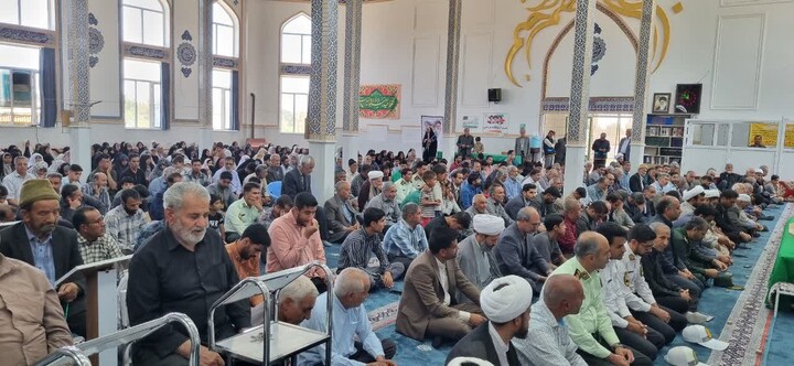 تصاویر| مراسم عبادی سیاسی نماز جمعه سربیشه