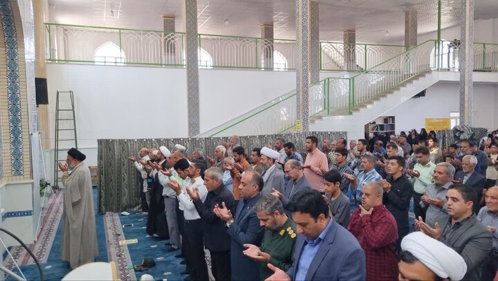 تصاویر| مراسم عبادی سیاسی نماز جمعه سربیشه