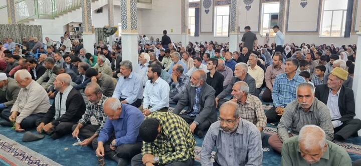 تصاویر| مراسم عبادی سیاسی نماز جمعه سربیشه