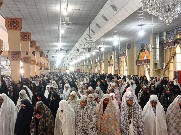 تصاویر/ اقامه نماز جمعه در پاکدشت