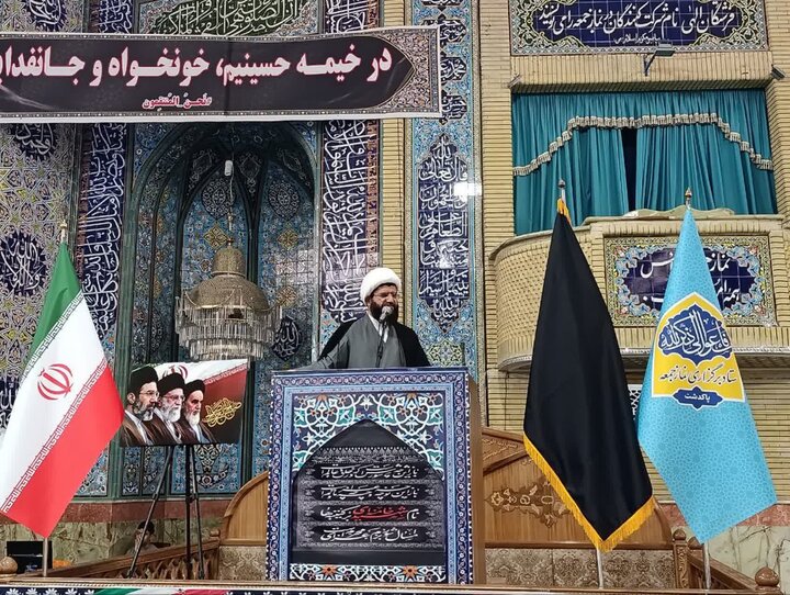 تصاویر/ اقامه نماز جمعه در پاکدشت