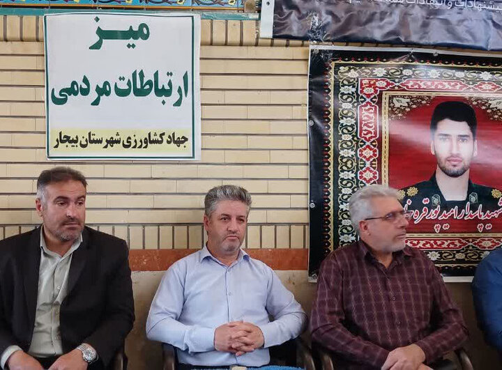 تصاویر/ اقامه نماز جمعه شهرستان بیجار