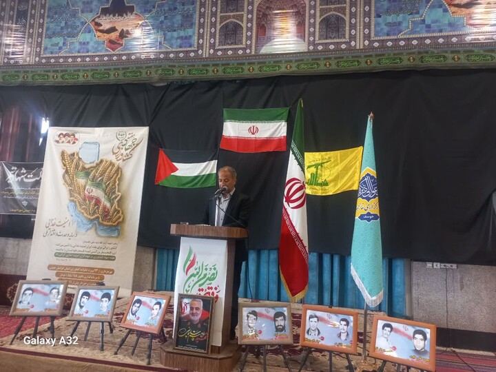 تصاویر| مراسم نماز جمعه عبادی و سیاسی خوسف