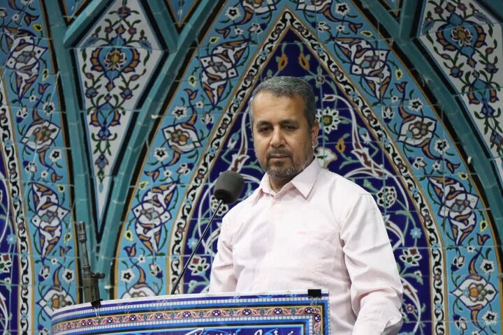نماز جمعه عالی‌شهر به روایت تصویر