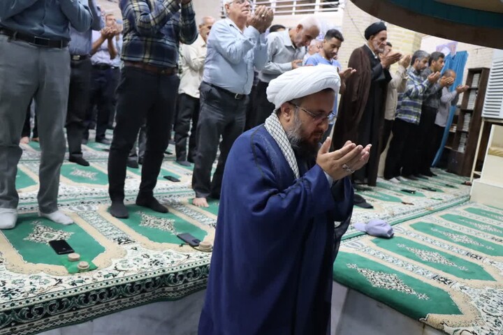 نماز جمعه عالی‌شهر به روایت تصویر