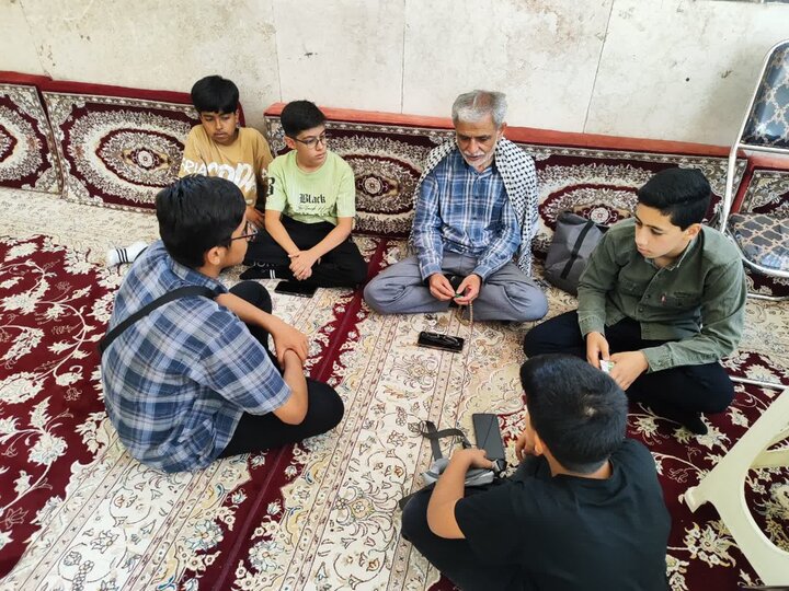تصاویر/ نمازعبادی سیاسی جمعه قمصر