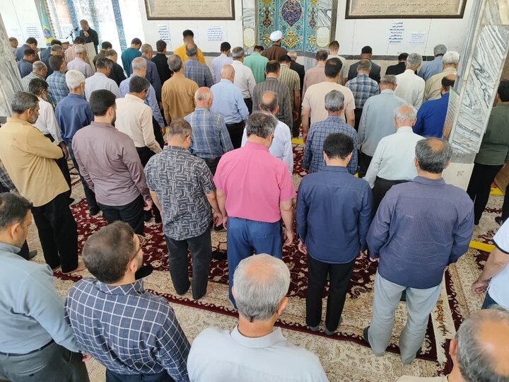 تصاویر/ نمازعبادی سیاسی جمعه قمصر