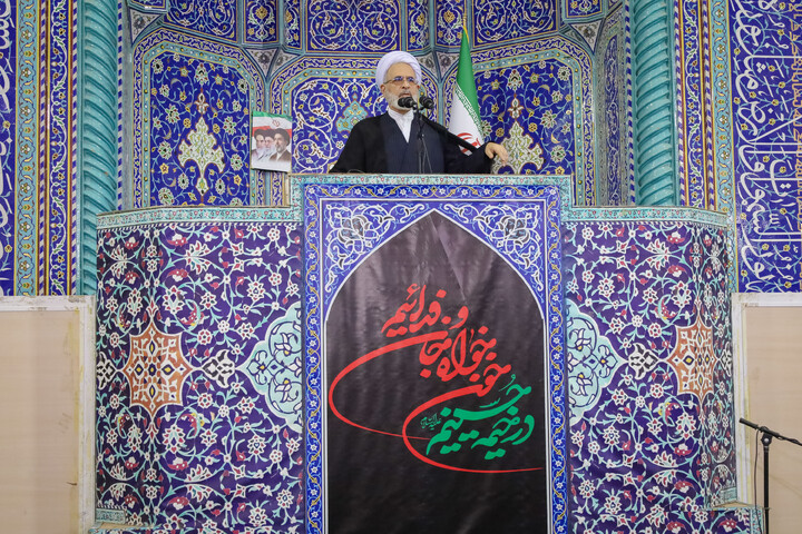 Cerimonia religioso-politica della preghiera del venerdì nella città santa di Qom