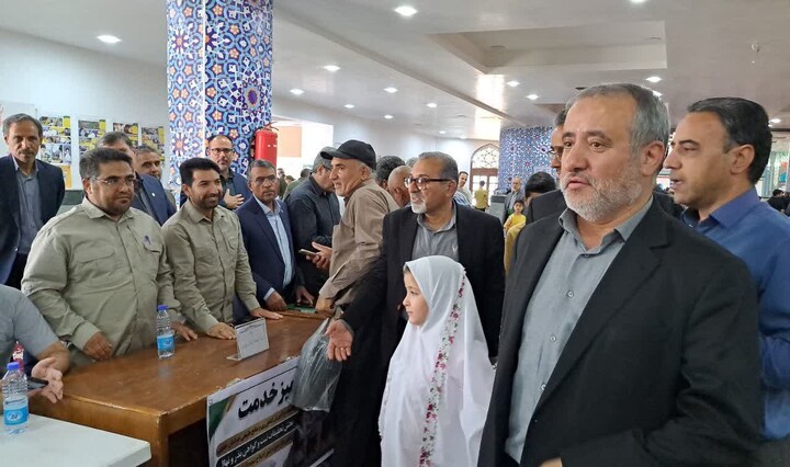 تصاویر| نماز جمعه عبادی سیاسی بیرجند