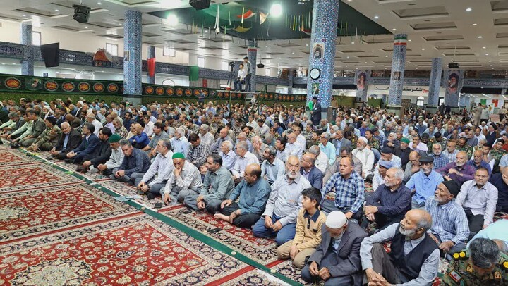 تصاویر| نماز جمعه عبادی سیاسی بیرجند