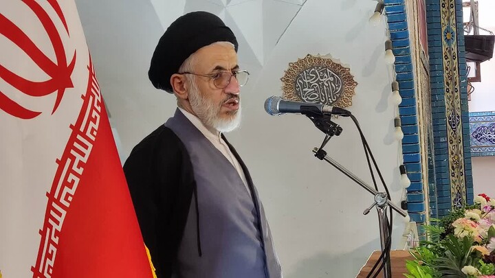تصاویر| نماز جمعه عبادی سیاسی بیرجند