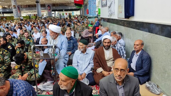 تصاویر| نماز جمعه عبادی سیاسی بیرجند