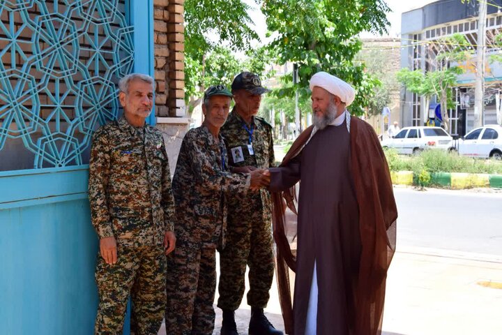 تصاویر ننمازعبادی سیاسی جمعه آران وبیدگل
