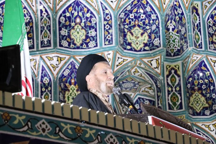 تصاویر/اقامه نماز جمعه خرم آباد