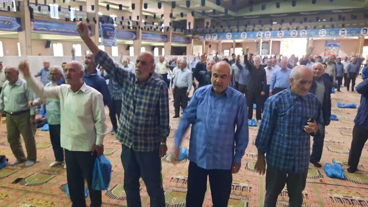 تصاویر/اقامه نماز عبادی سیاسی جمعه در خمین