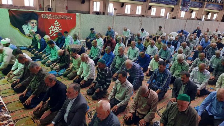 تصاویر/اقامه نماز عبادی سیاسی جمعه در خمین