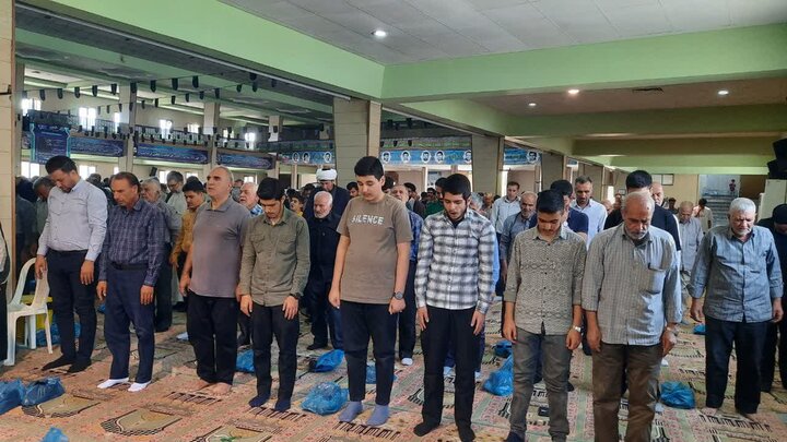 تصاویر/اقامه نماز عبادی سیاسی جمعه در خمین