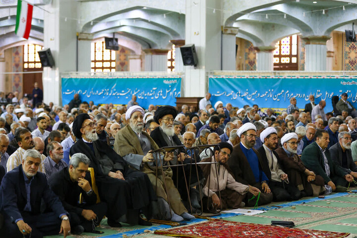 تصاویر/ آئین وحدت بخش نمازجمعه در شهرستان تبریز