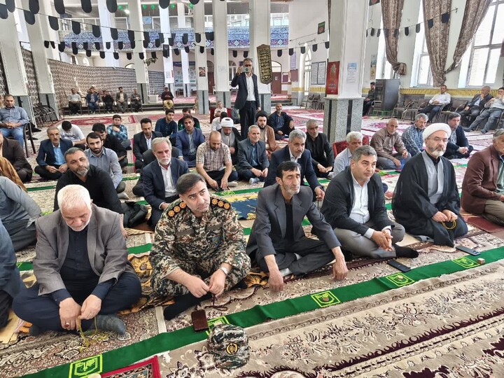 تصاویر/ آئین وحدت بخش نمازجمعه در شهرستان چاریماق