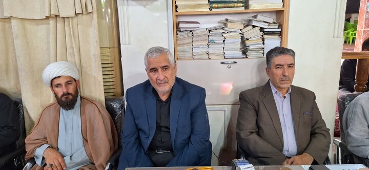تصاویر/ آئین وحدت بخش نمازجمعه در شهرستان غجب شیر