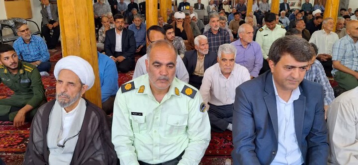 تصاویر/ آئین وحدت بخش نمازجمعه در شهرستان غجب شیر