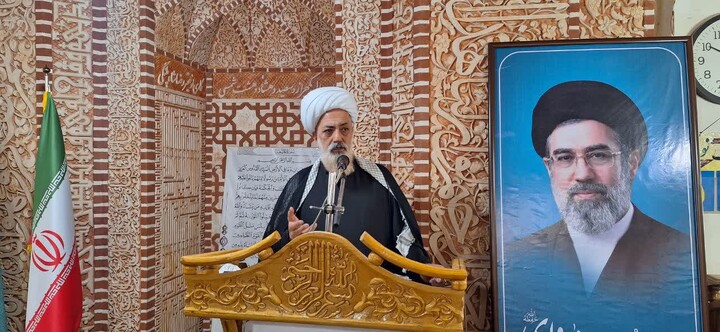 تصاویر/ آئین وحدت بخش نمازجمعه در شهرستان غجب شیر