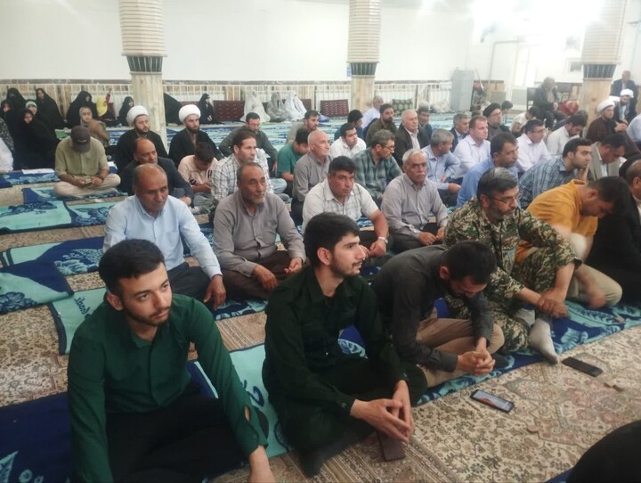 تصاویر/ آئین وحدت بخش نمازجمعه در شهرستان لیلان
