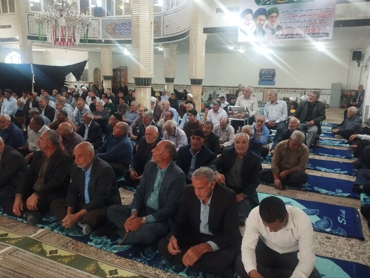 تصاویر/ آئین وحدت بخش نمازجمعه در شهرستان لیلان