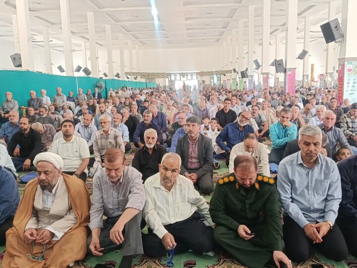 تصاویر/اقامه نماز عبادی سیاسی جمعه در ساوه